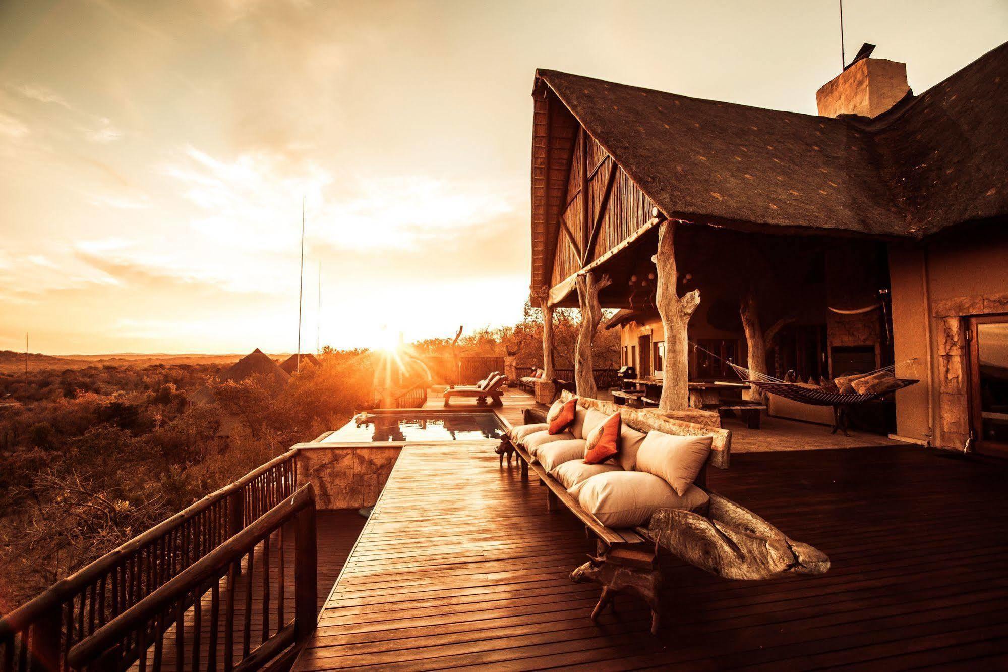 Phumelo Lodge เบอลา-เบอลา ภายนอก รูปภาพ